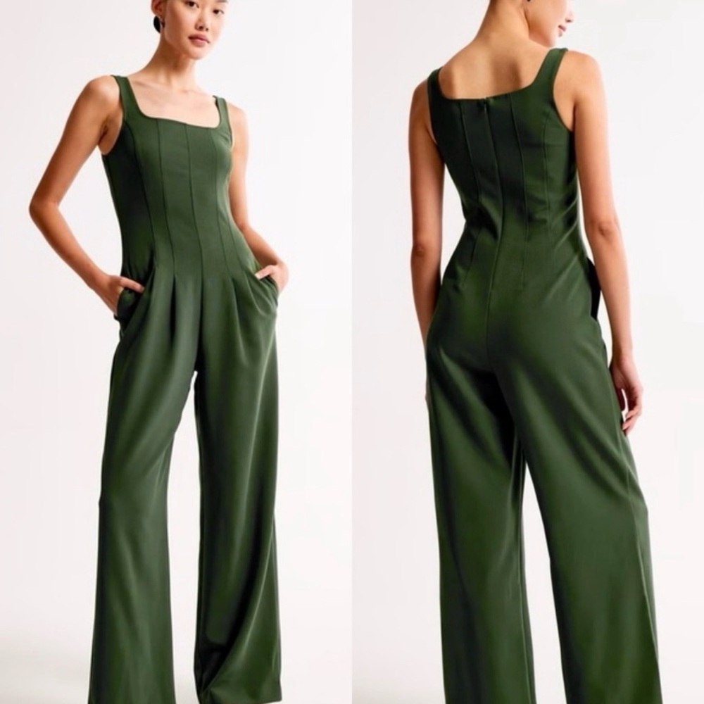 Abercrombie & Fitch jumpsuit in green size L